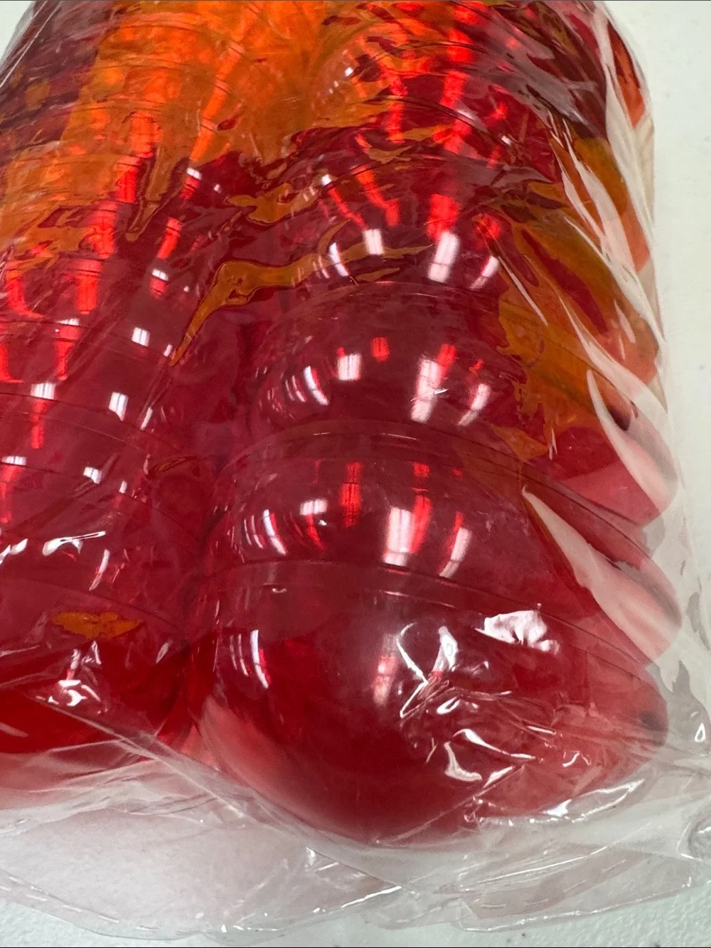 Red Disposable Plastic Plastic fillable hearts - Pack of 14 hearts fill & close
